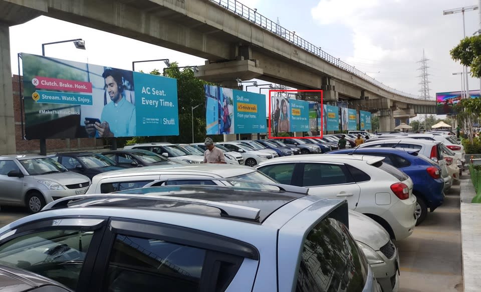 IT Park DLF Cyber Hub Gurugram Advertising Rates